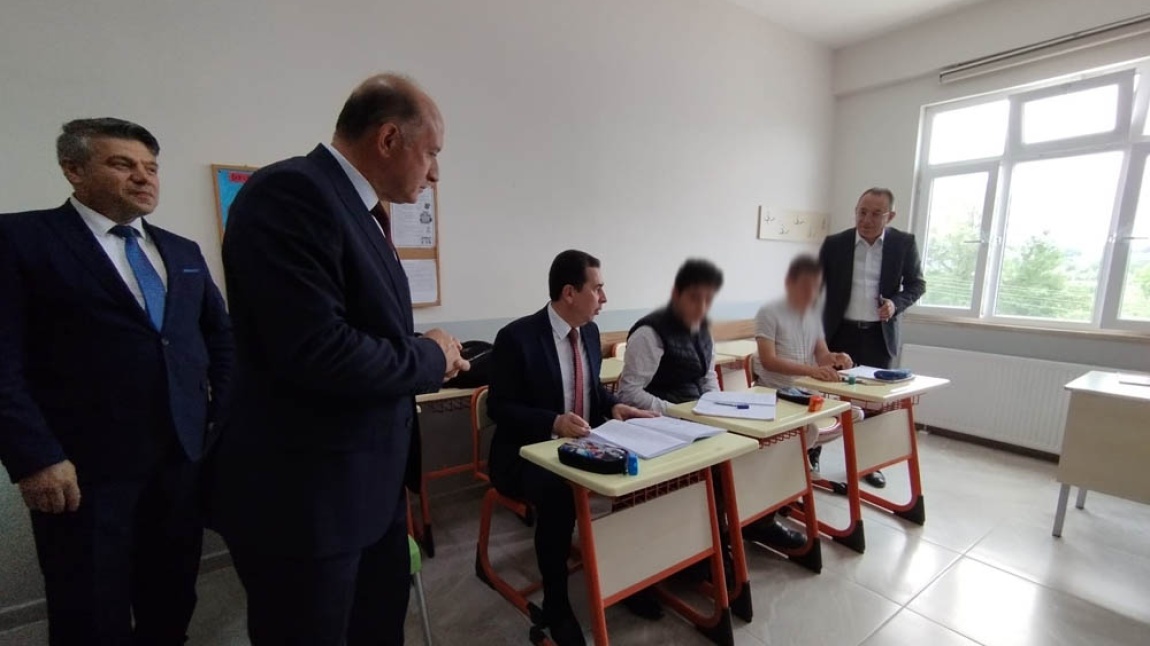 Ünye Kaymakamımızdan Okulumuza Ziyaret