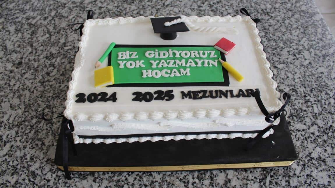 2024-2025 Mezunlarımızı Uğurladık